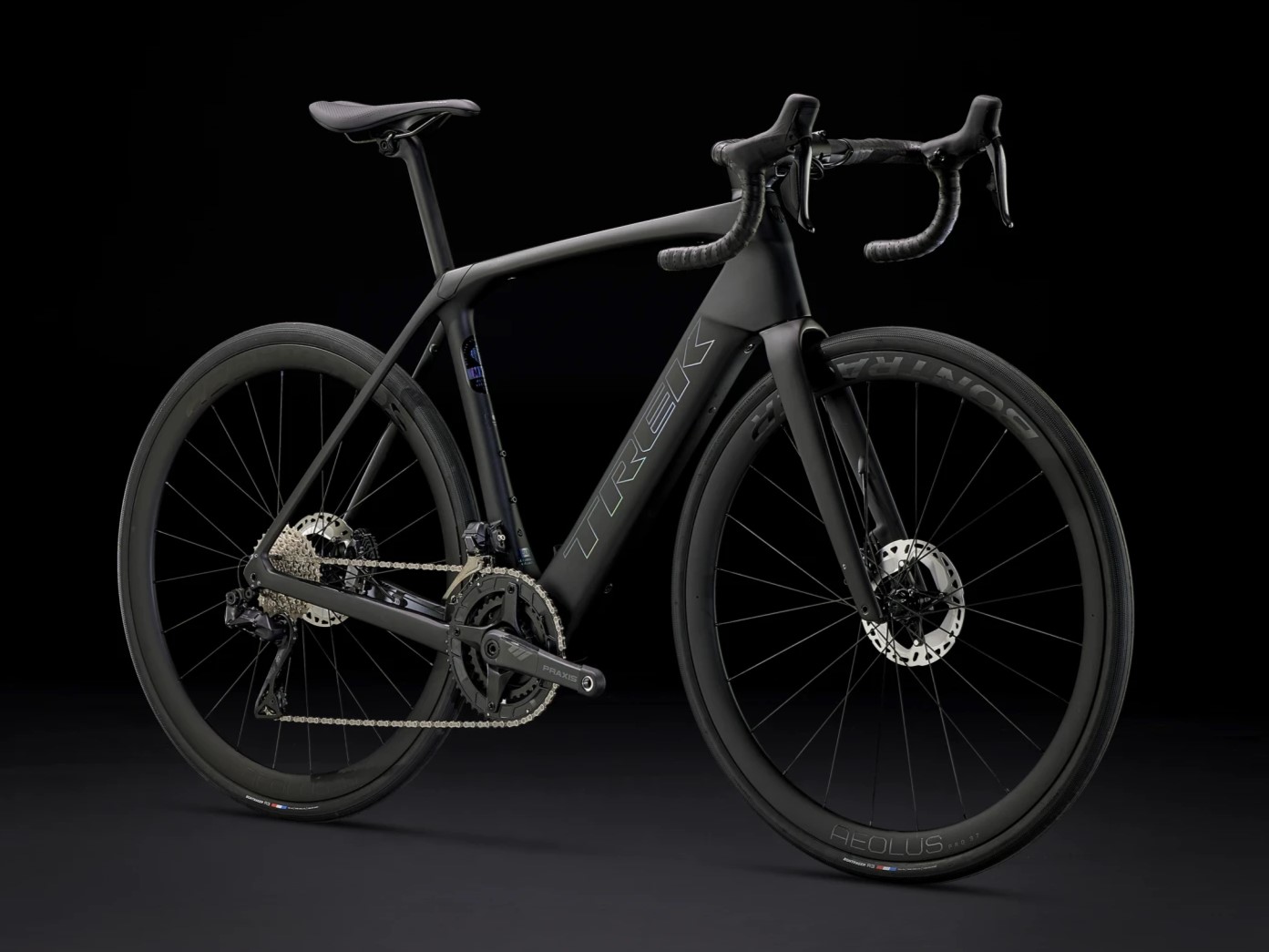 TREKよりカーボンe-Road『Domane+ SLR』が国内で登場 | スターバイクス