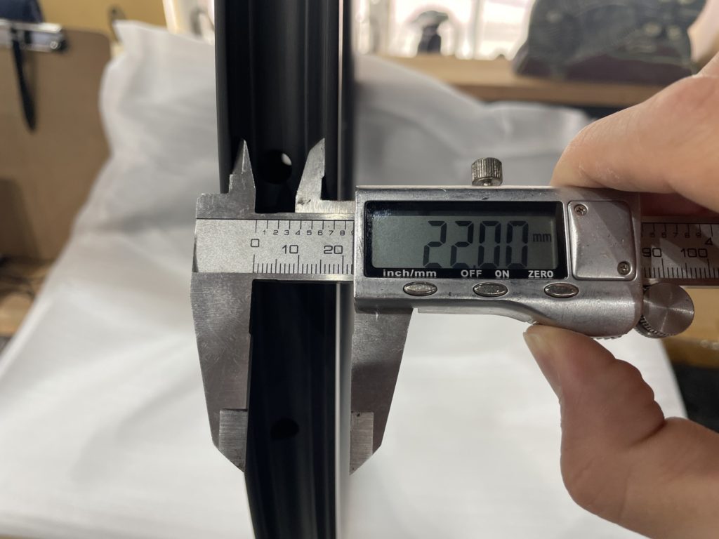 GROWTAC EQUALカーボンホイール × 手組み × オリジナルカラー | スター