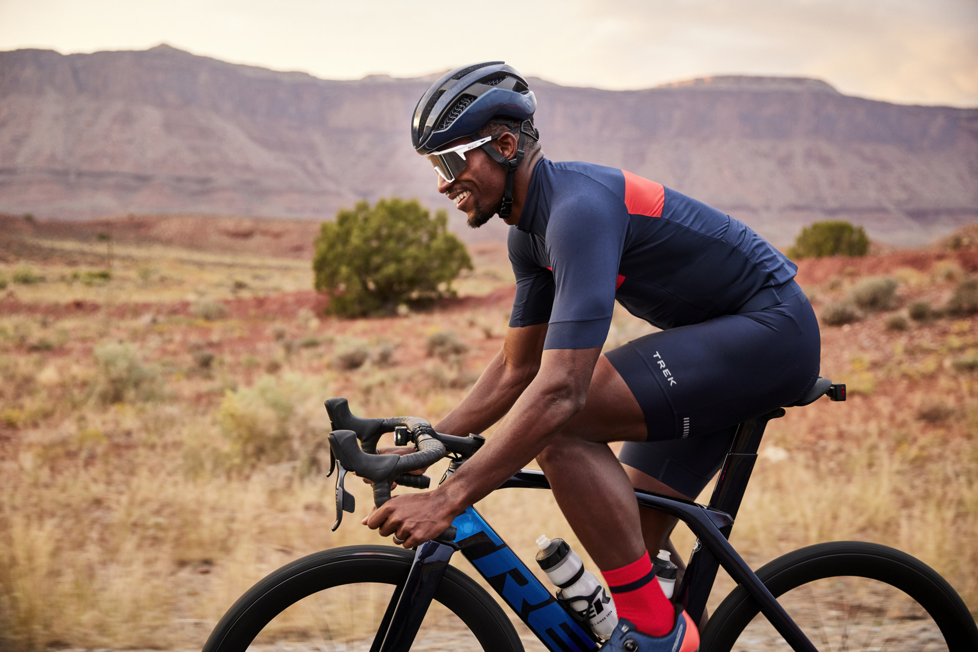 初めてのロードバイク、服装の選び方について | スターバイクス