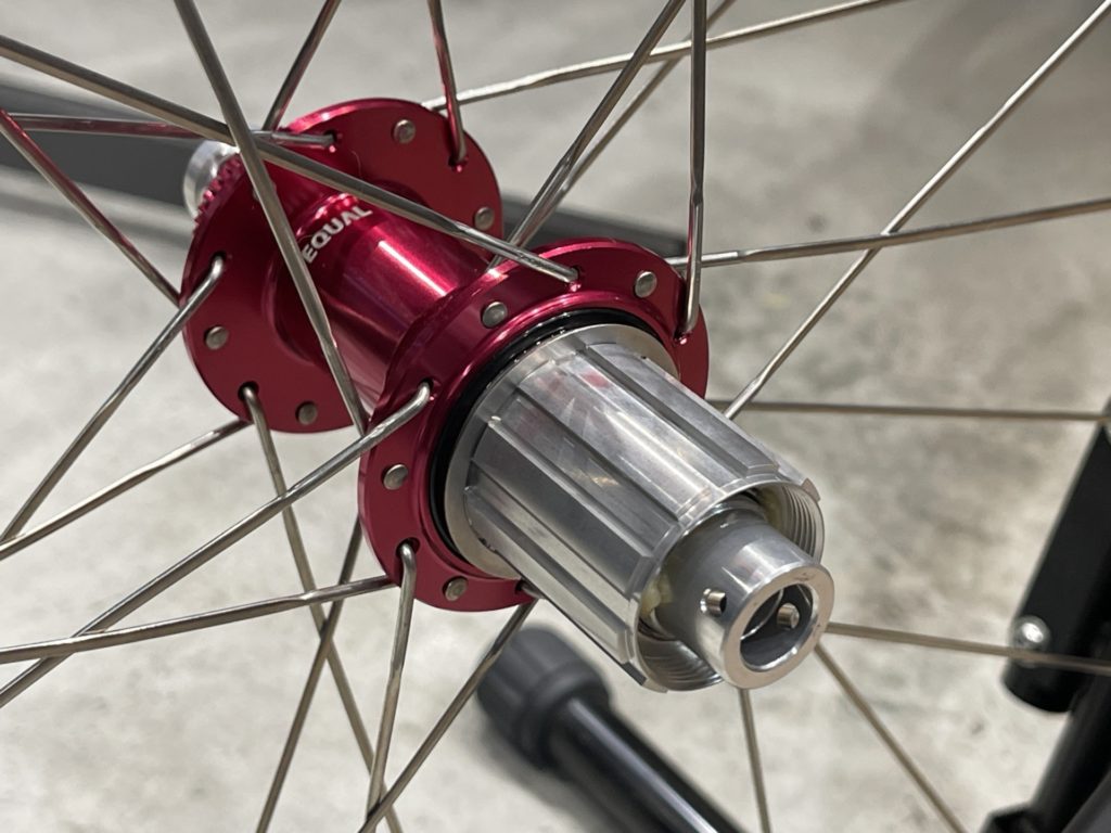 カスタム】TREK Emonda ALR 5 × ホイールアップグレード | スターバイクス