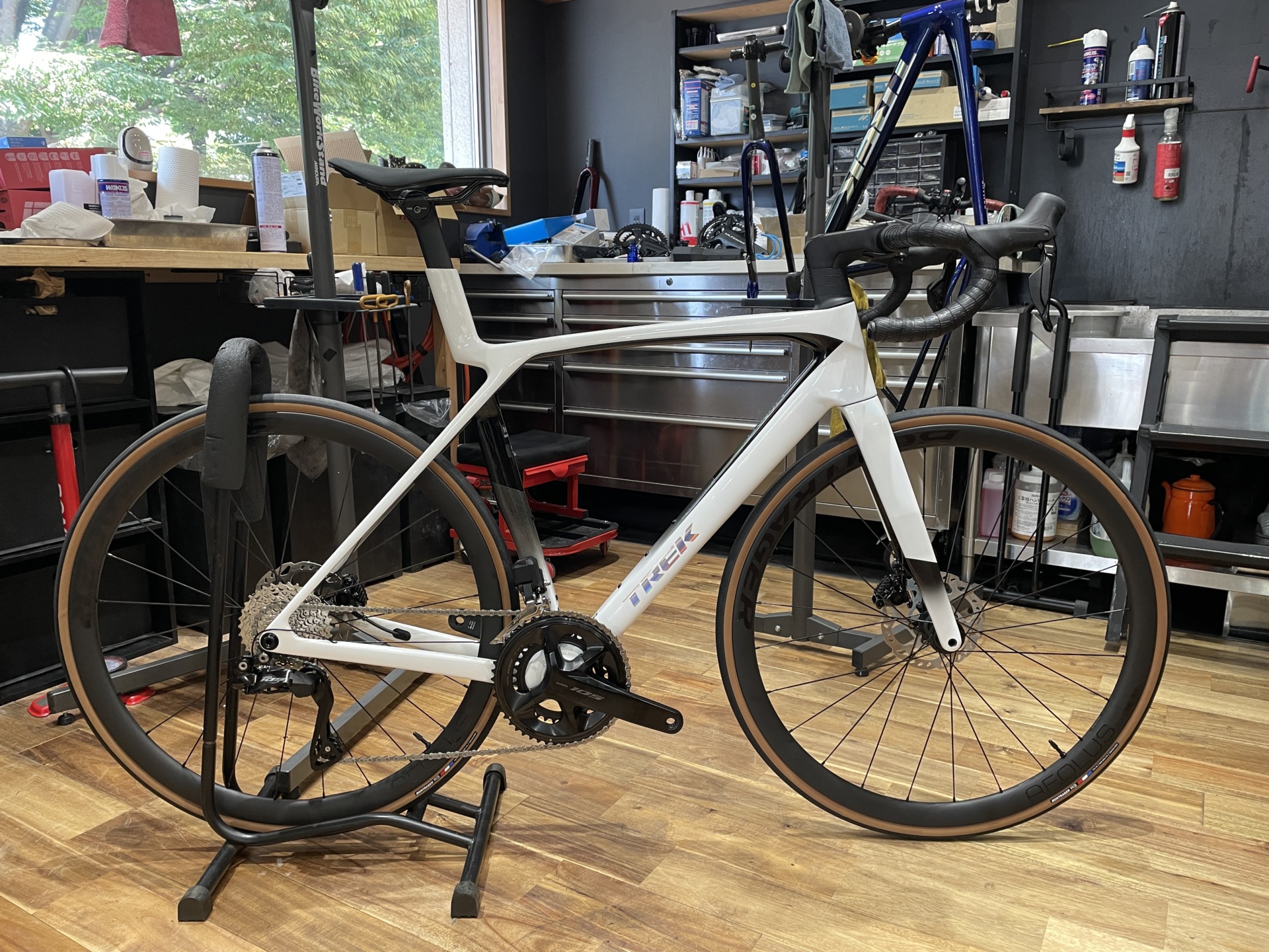 TREK Madone SL6 Gen8 × 納車 ＋ パーフェクト組み立て | スターバイクス