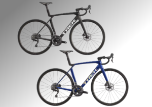 TREK Madone SL5 Gen8の2025年人気カラーHex BlueとMatte Deep Smokeの